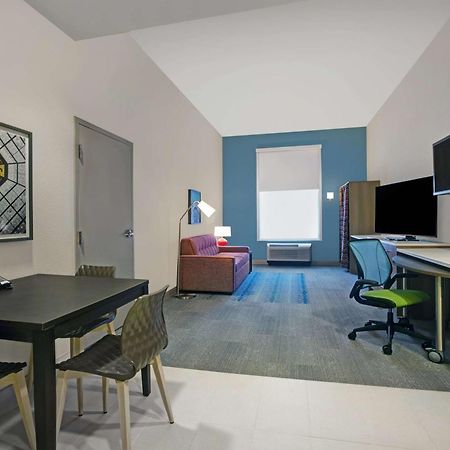 Home2 Suites By Hilton Richmond Exterior photo