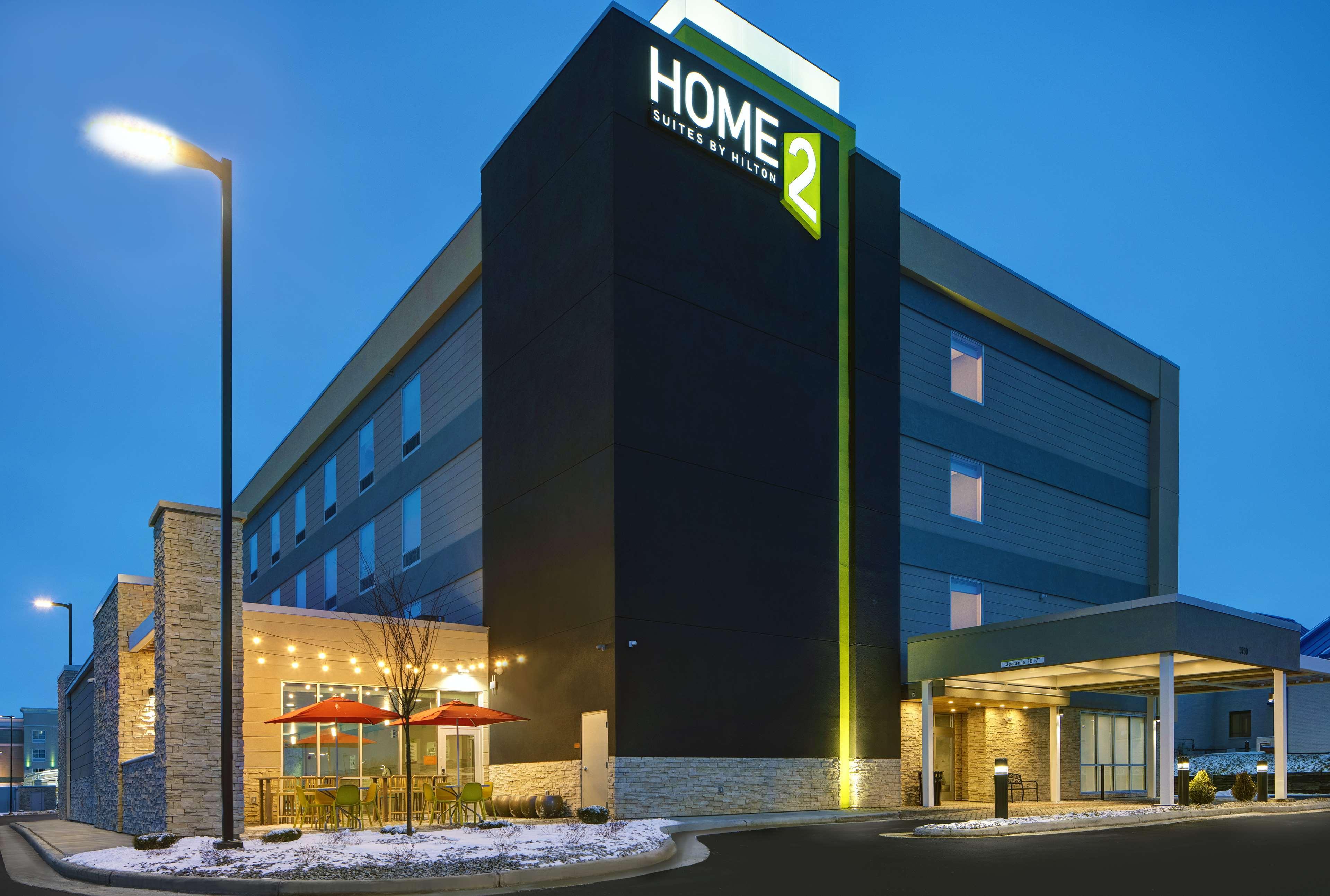 Home2 Suites By Hilton Richmond Exterior photo